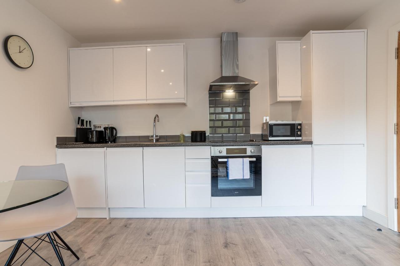 Copenhagen Court Apartments Basingstoke Eksteriør bilde