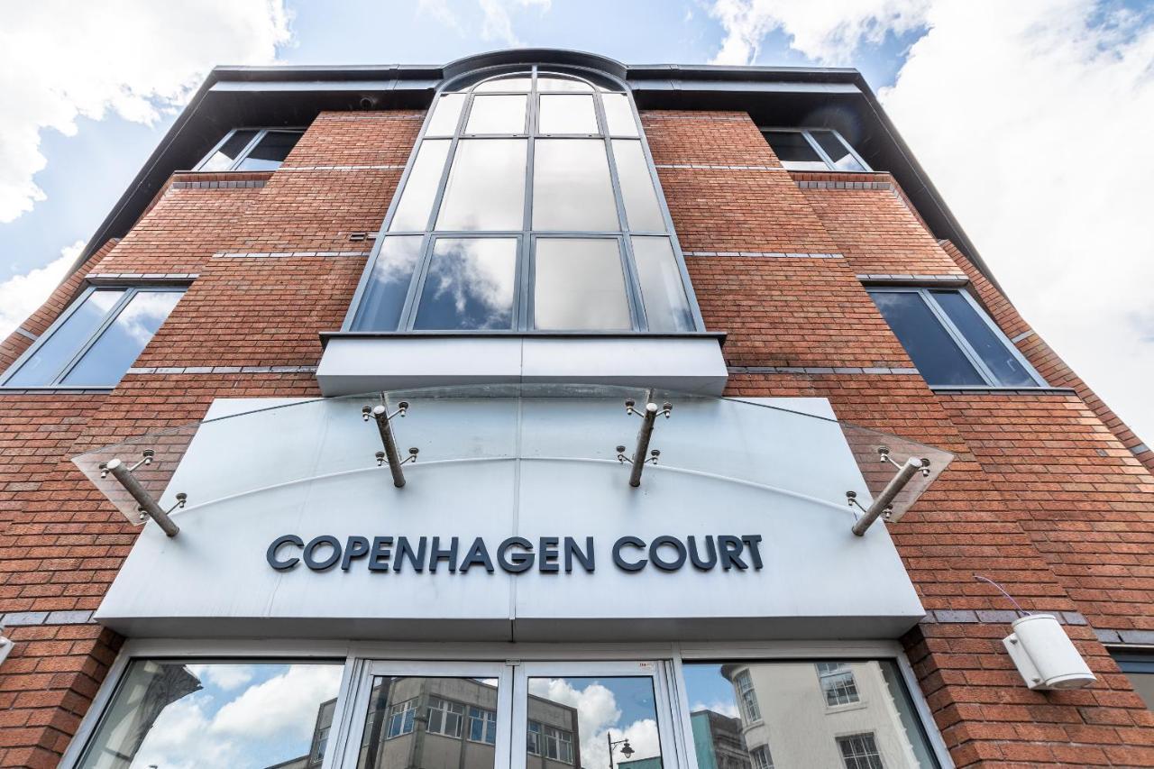 Copenhagen Court Apartments Basingstoke Eksteriør bilde